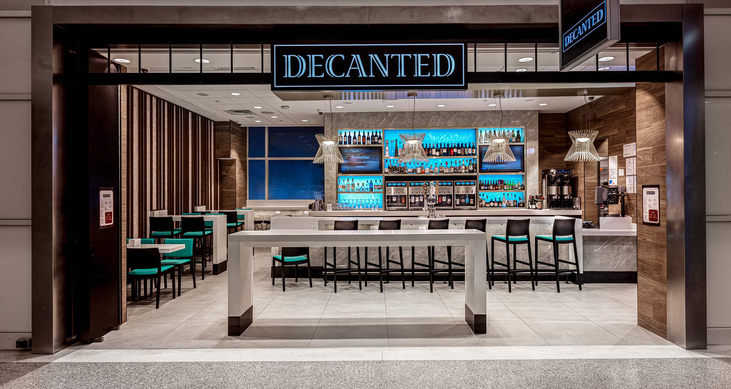 Decanted - DFW Airport 