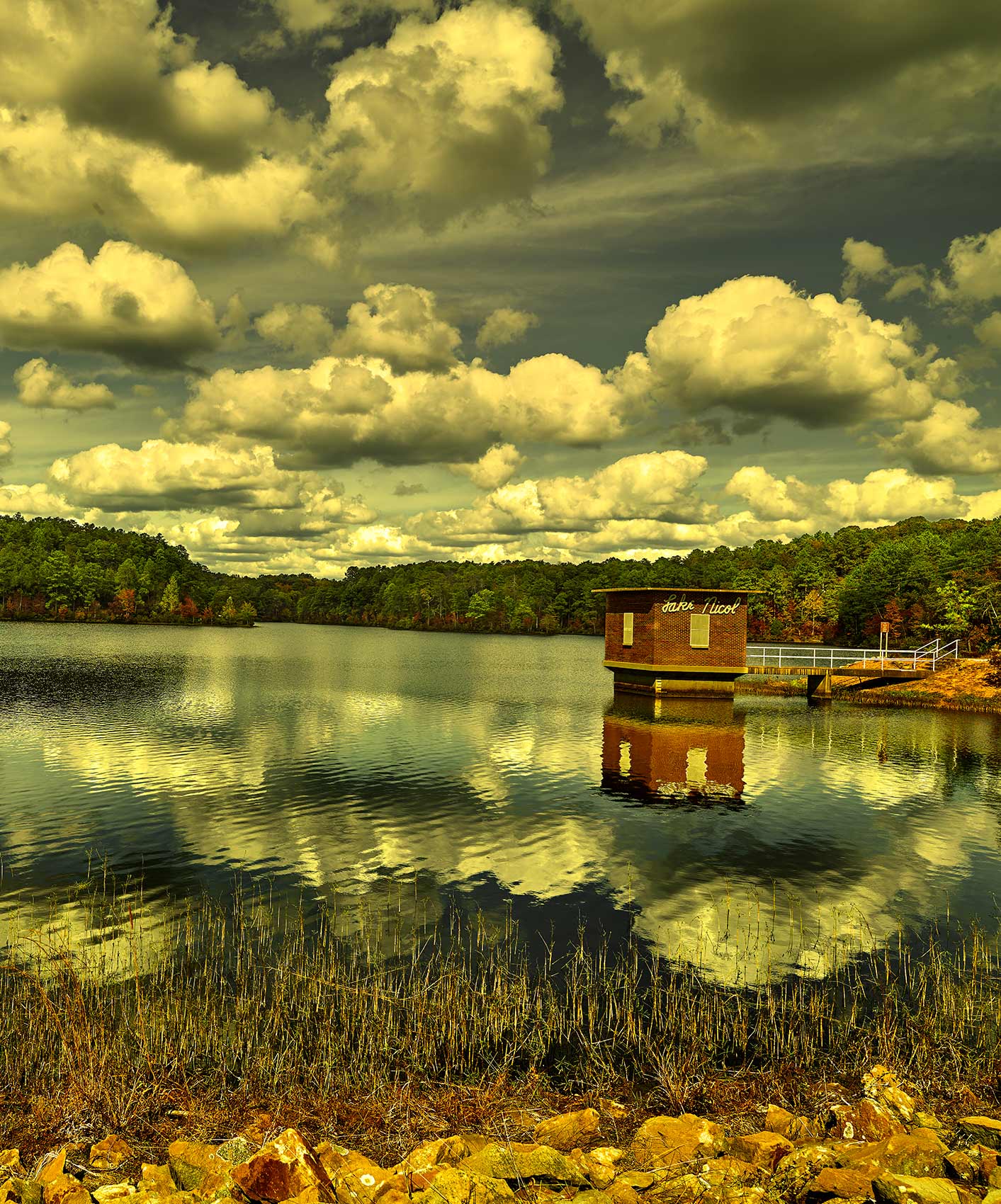 lakenicoldockhouse.2