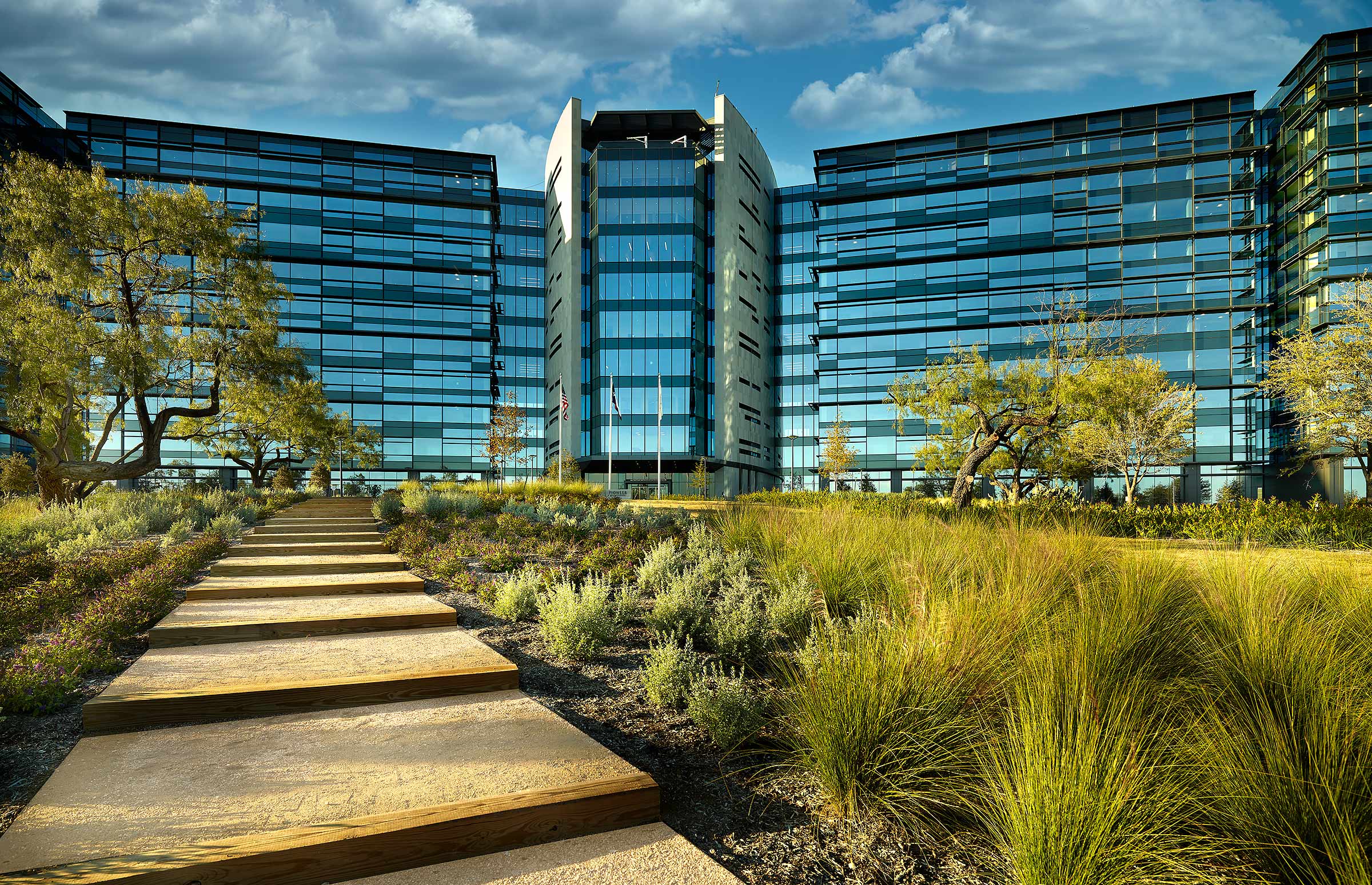 Architectural photographer;  Dallas Texas architectural photographer, award winning photography for architects and design professionals, interiors photography, interiors and exteriors photography. Buildings and construction. 